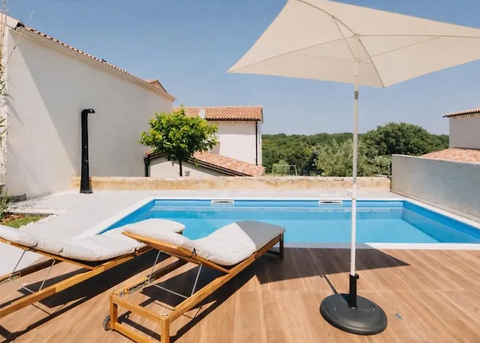 Villa Allegra Design Heritage 2026 - Private Swimming Pool & Garden